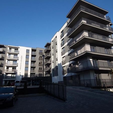 Apartament 23 Park City オストルフ・ビエルコポルスキ エクステリア 写真