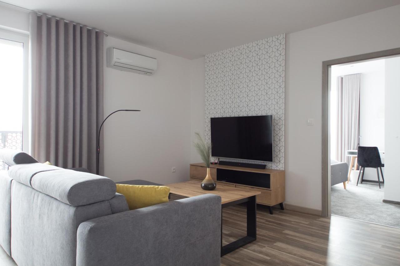 Apartament 23 Park City オストルフ・ビエルコポルスキ エクステリア 写真