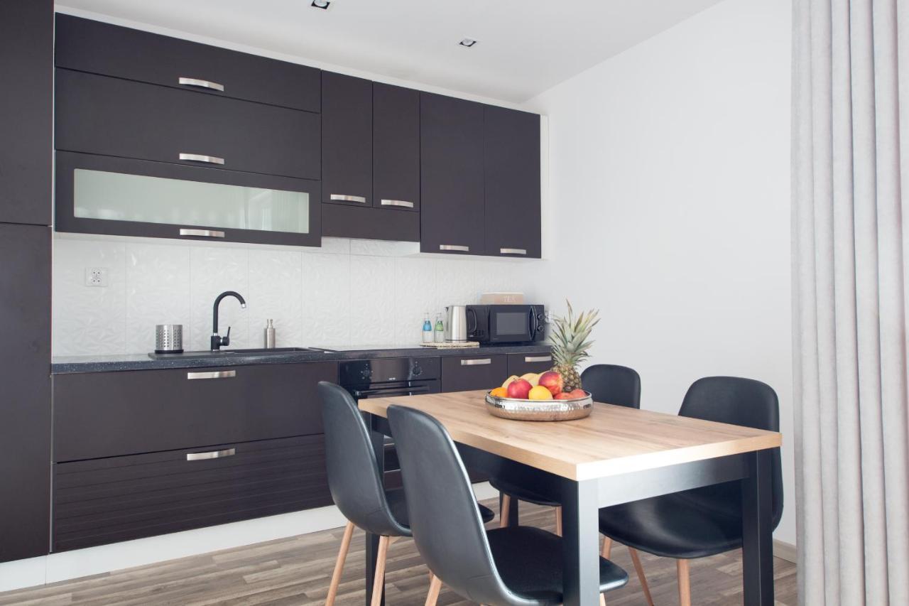 Apartament 23 Park City オストルフ・ビエルコポルスキ エクステリア 写真