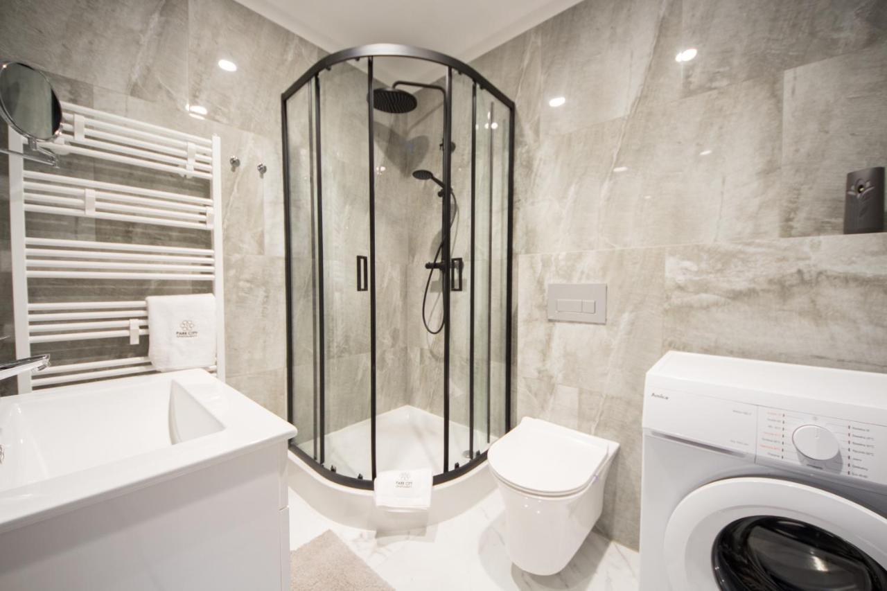 Apartament 23 Park City オストルフ・ビエルコポルスキ エクステリア 写真