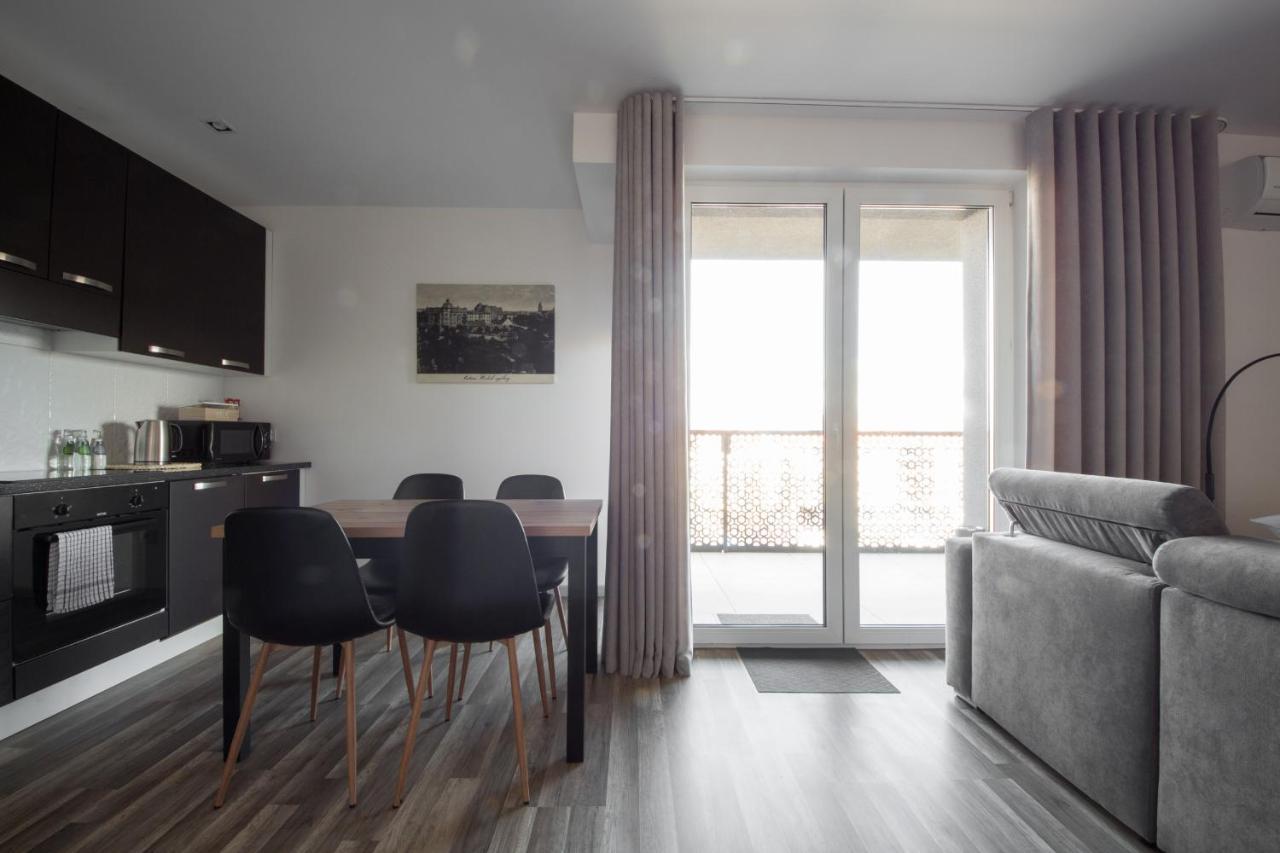 Apartament 23 Park City オストルフ・ビエルコポルスキ エクステリア 写真